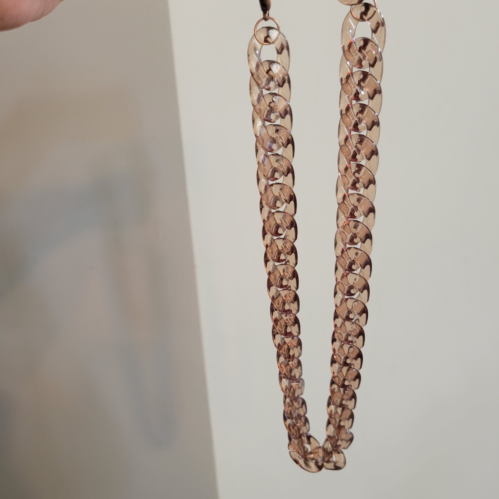 Elegant Brown Chain Necklace